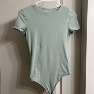 Abercrombie & Fitch Green Fitted Short Sleeve Bodysuit